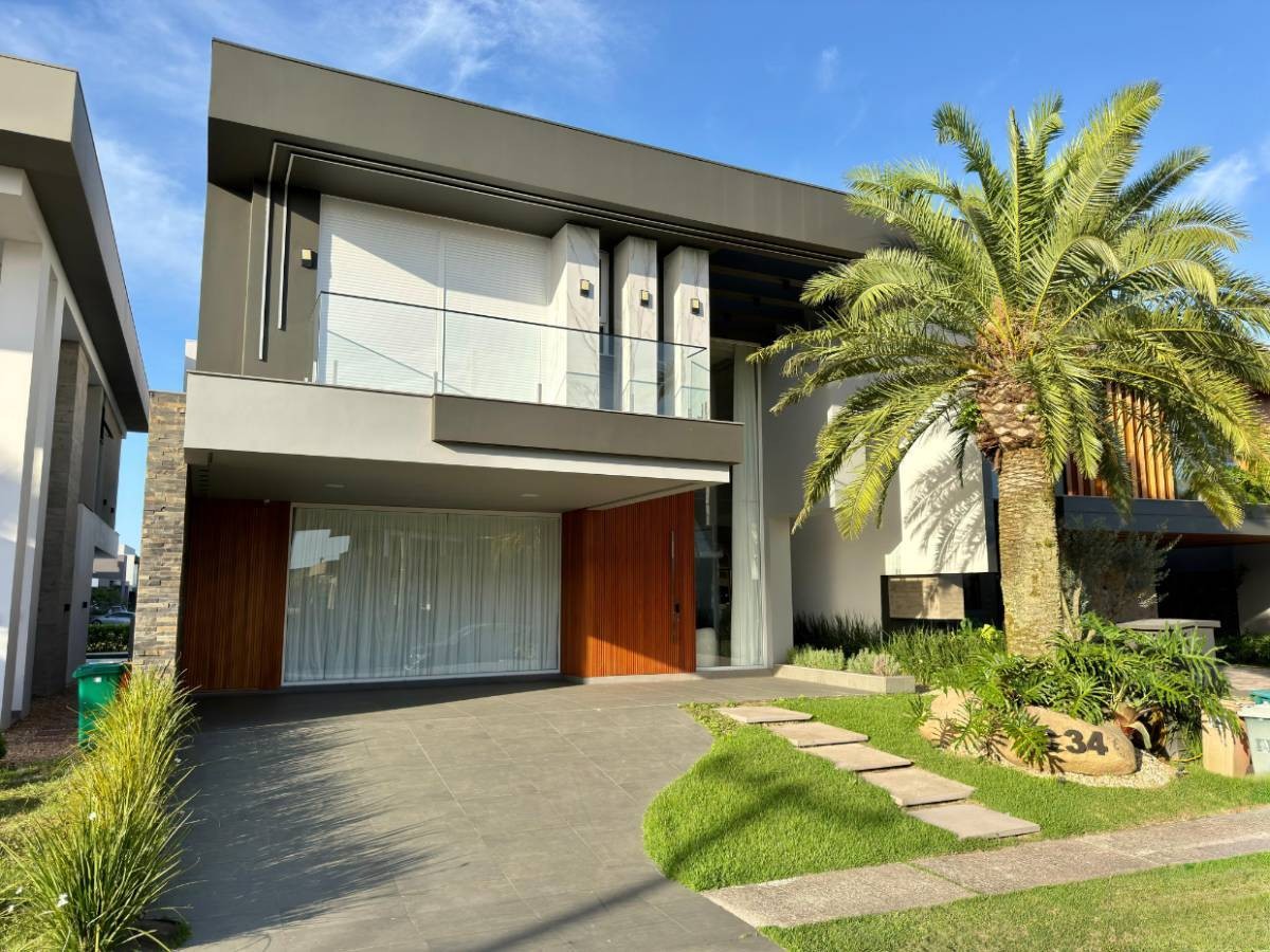 Casa em Condomínio 5 dormitórios para venda, PARQUE ANTÁRTICA em Capão da Canoa | Ref.: 323